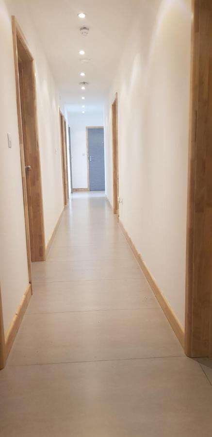 Jadwin Beautiful Room Share Toilet 2 People London Bagian luar foto